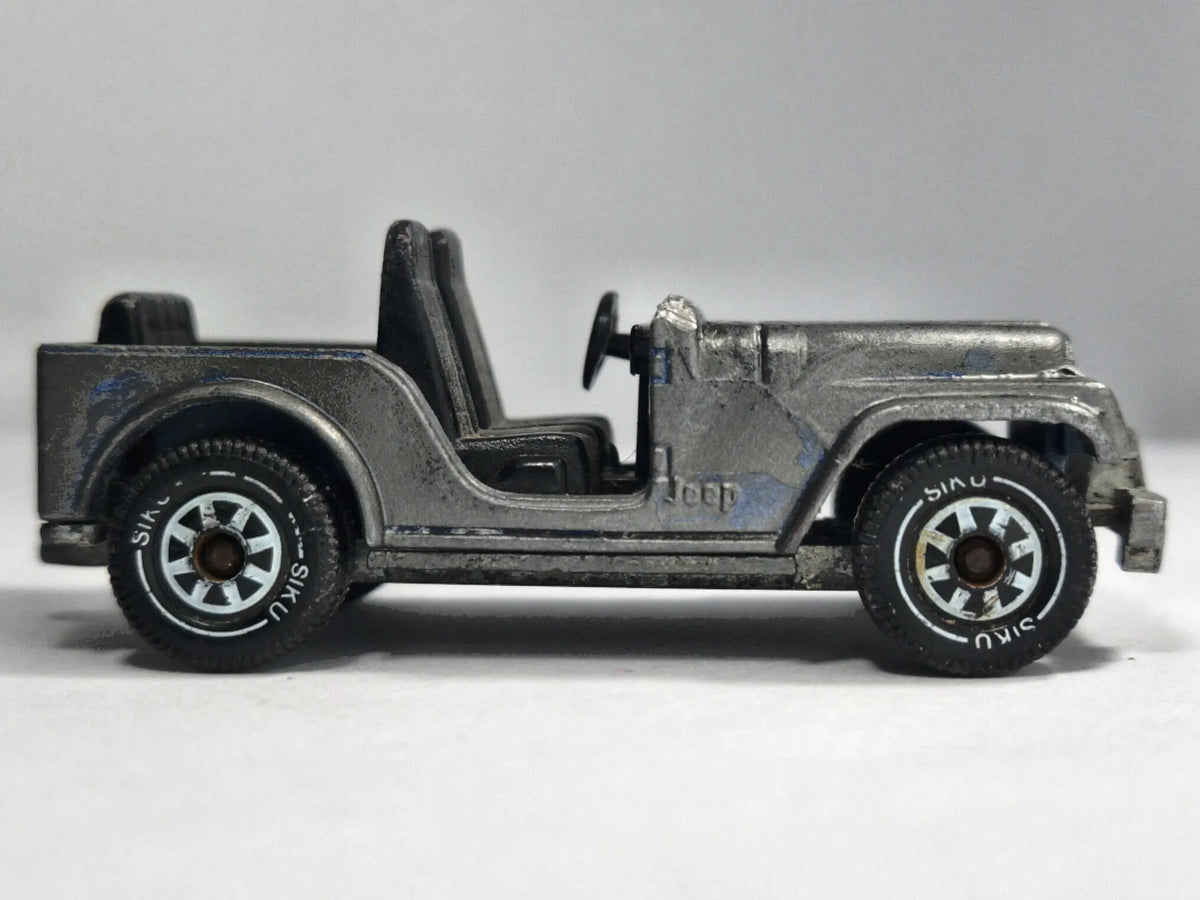 JEEP CJ-5, Siku, Made in W-Germany, Die cast 1053, Grafitowy 1:55, Resoraki – zdjęcie 4