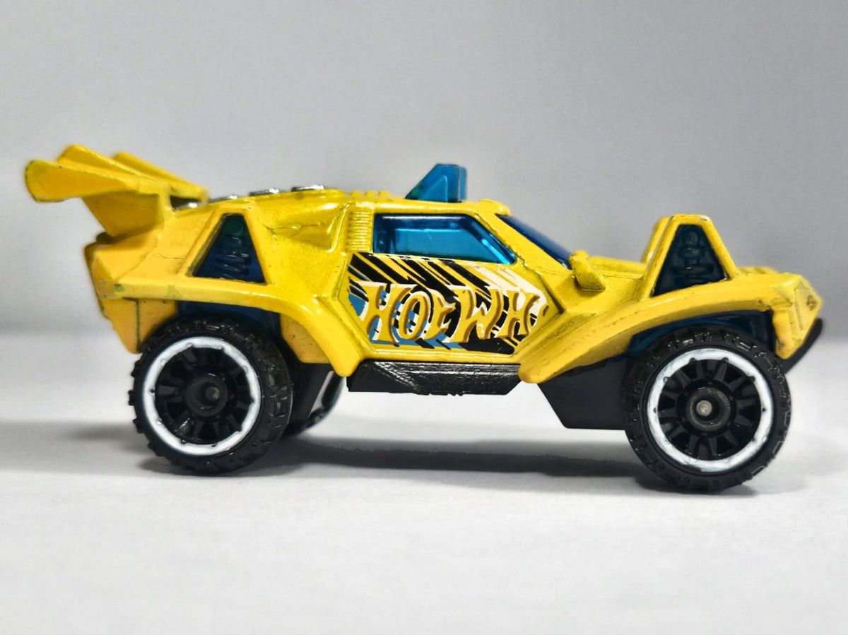 Quicksand Hot Wheels 2011 Żółty 1:86 – zdjęcie 4
