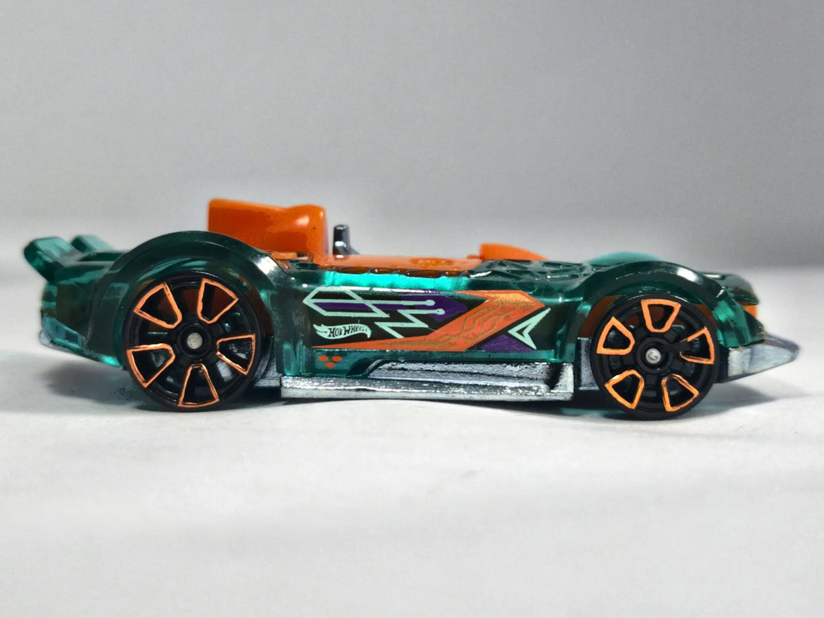 Monteracer Hot Wheels 2015 Turkusowy 1:64 – zdjęcie 4