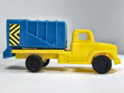 ŚMIECIARKA ZIŁ-130 VINTAGE MODEL Plasto Żółty 1:64 – zdjęcie 4