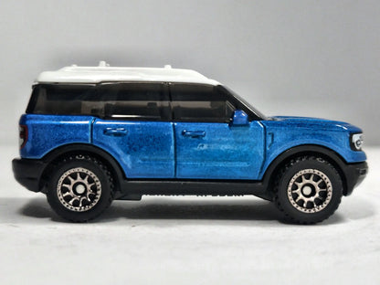 2022 Ford Bronco Sport Matchbox 2023 Mainline 1:64 Niebieski Miejski – zdjęcie 4