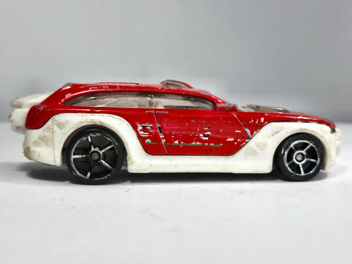 HW Pursuit Hot Wheels 2012 1:64 Luzak Czerwony – zdjęcie 4