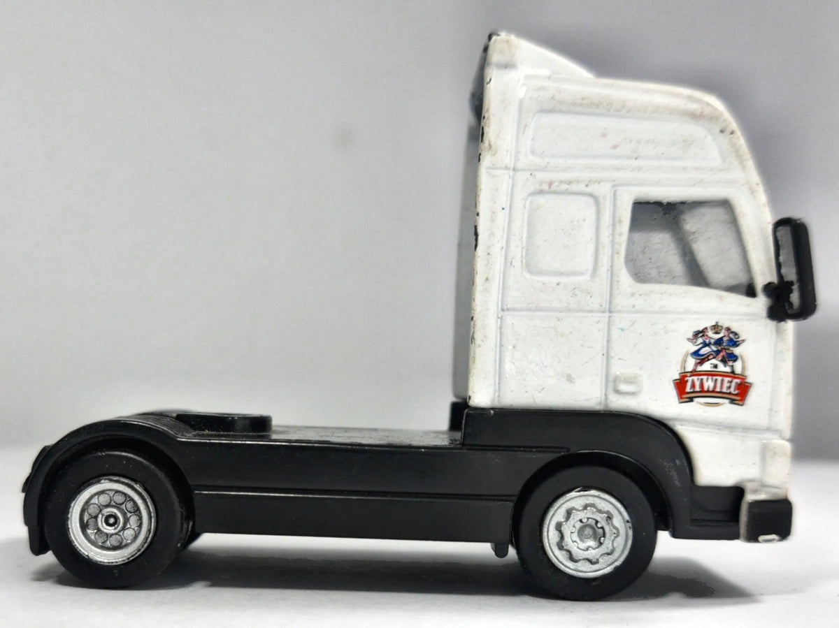 Volvo F12 Globetrotter Woerlein 1:64 Ciągnik Siodłowy ŻYWIEC Luzak Biały – zdjęcie 4
