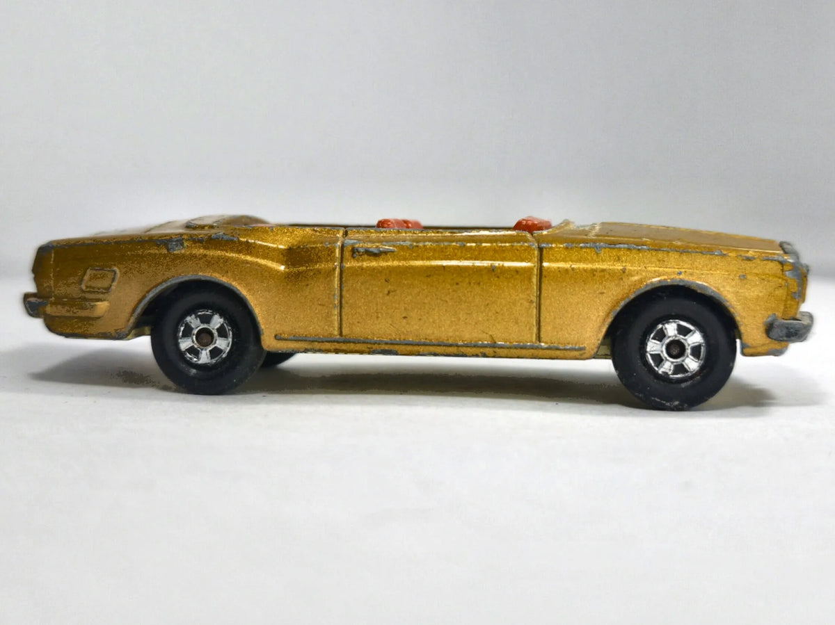 ROLLS ROYCE SILVER SHADOW COUPE Matchbox 1969 Złoty 1:68 Made in England – zdjęcie 4