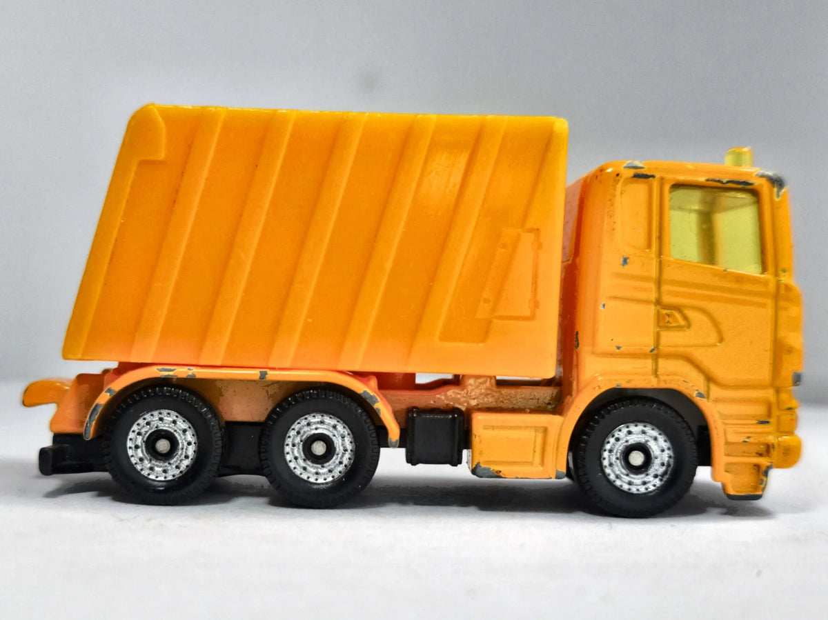 Scania P Mainline SIKU Żółty 1:87 – zdjęcie 4