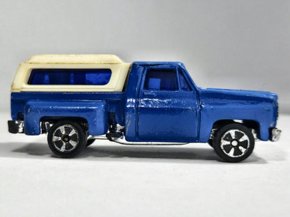 Chevrolet C10 Stepside Summer '90 Niebieski 1:64 Vintage model – zdjęcie 4