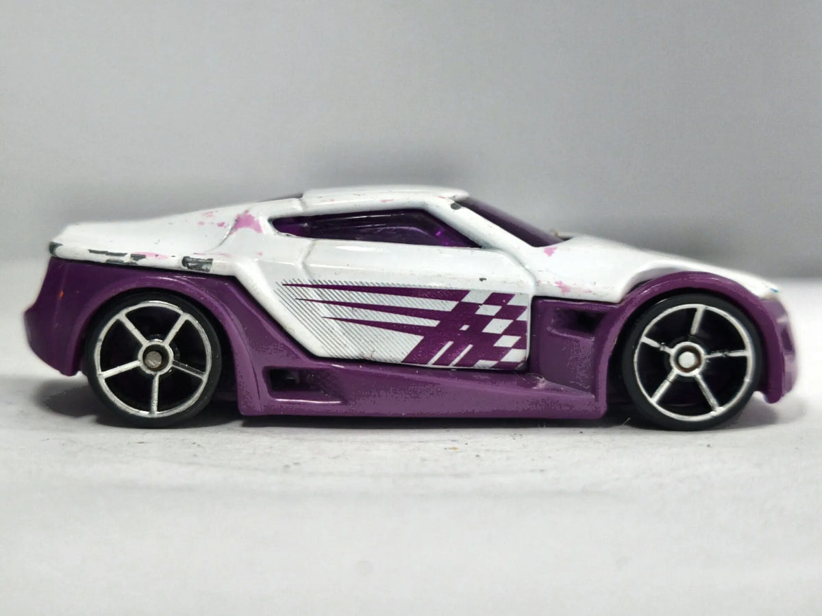 Symbolic Hot Wheels 1:64 Luzak Fioletowy – zdjęcie 4