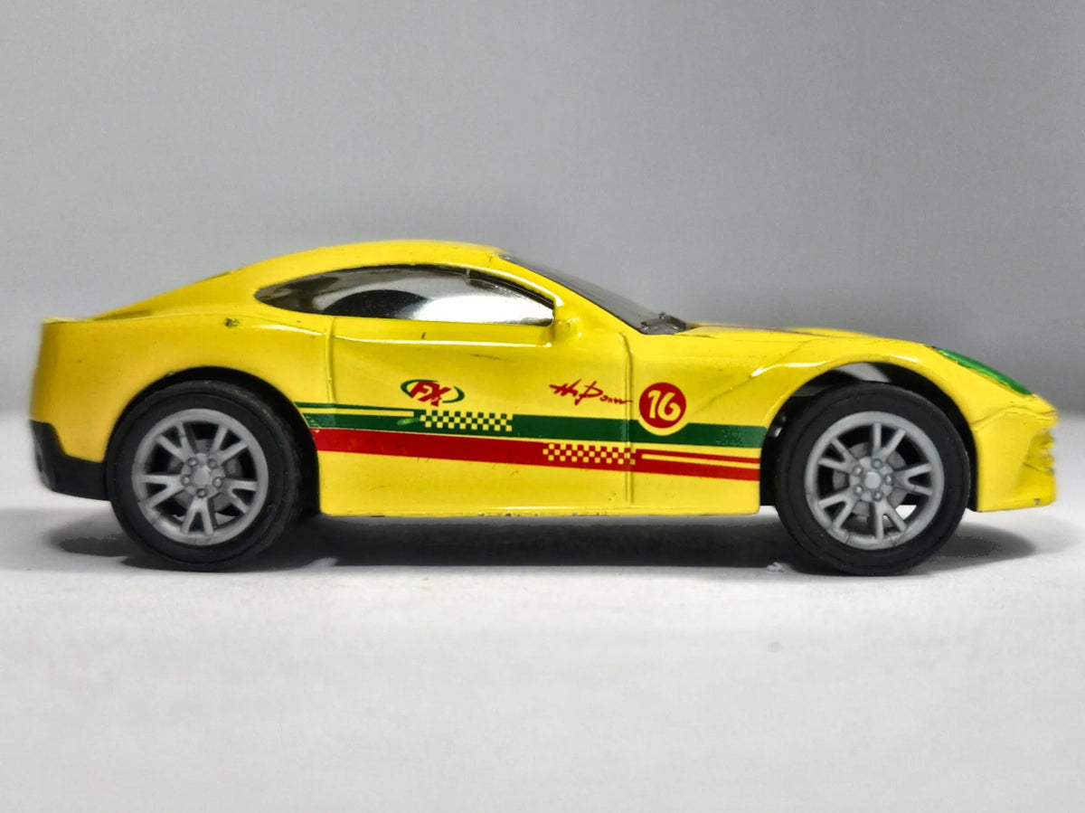 JAK FERRARI F12 BERLINETTA, Unbranded 2014, Die cast, Żółty, 1:54, Resoraki – zdjęcie 4