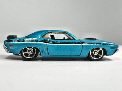 Dodge Challenger 1971 Hot Wheels 2005 1:64 Luzak Muscle Car Custom Model – zdjęcie 4