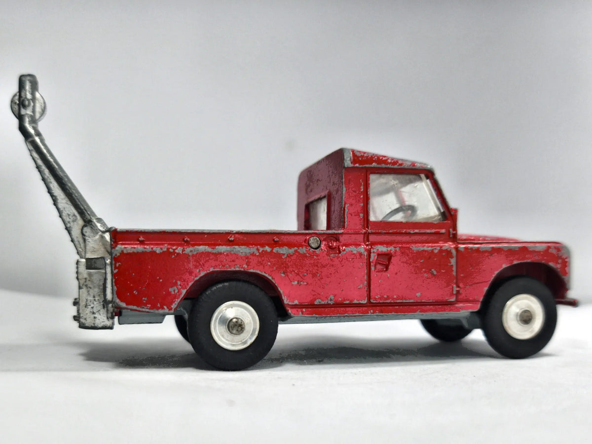 Land Rover 109" W.B. Corgi '70 Corgi Toys 1:36 Luzak Czerwony Pomoc drogowa – zdjęcie 4