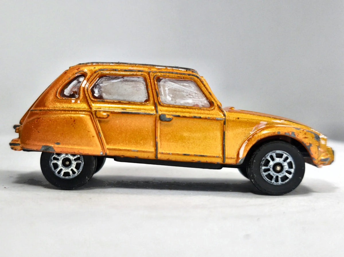 CITROEN DYANE Corgi Juniors Corgi '80 Pomarańczowy 1:64 Made in Gt Britain – zdjęcie 4