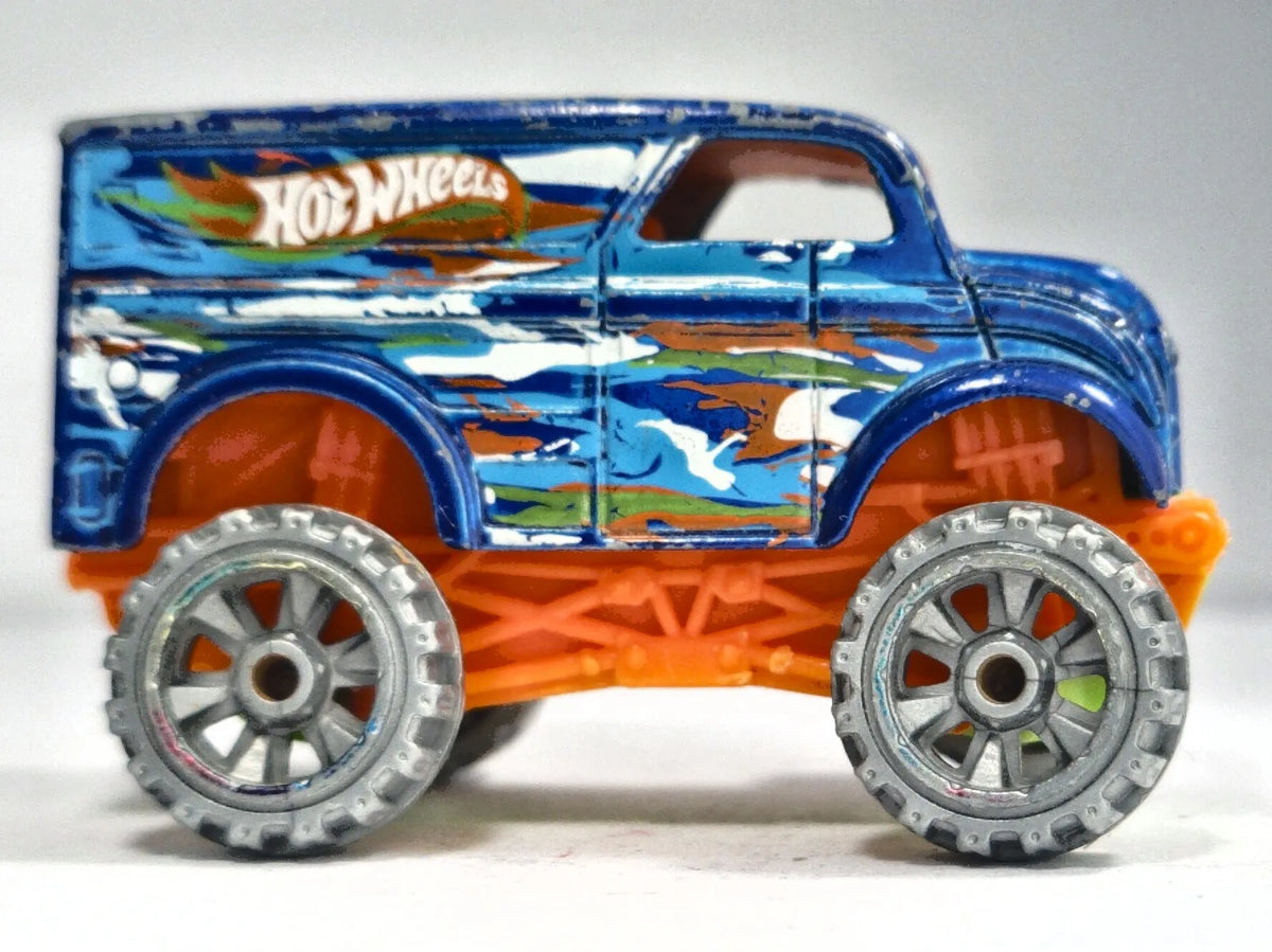 DAIRY DELIVERY, HW Art Cars, Hot Wheels 2012, Die cast 1, Niebieski, 1:64 – zdjęcie 4