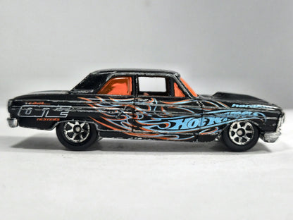 Ford Thunderbird Hot Wheels 2001 1:64 Luzak Czarny – zdjęcie 4