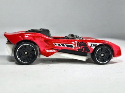 Carbonic Hot Wheels 2014 1:64 15 Luzak Czerwony – zdjęcie 4