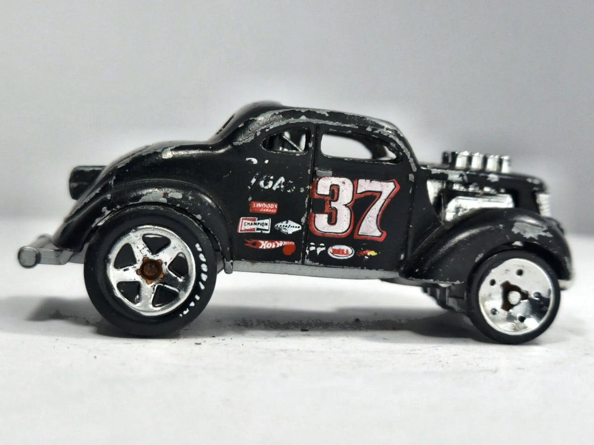 Pass'n Gasser Hot Wheels 2012 1:64 Hot Rod 37 Luzak Czarny – zdjęcie 4