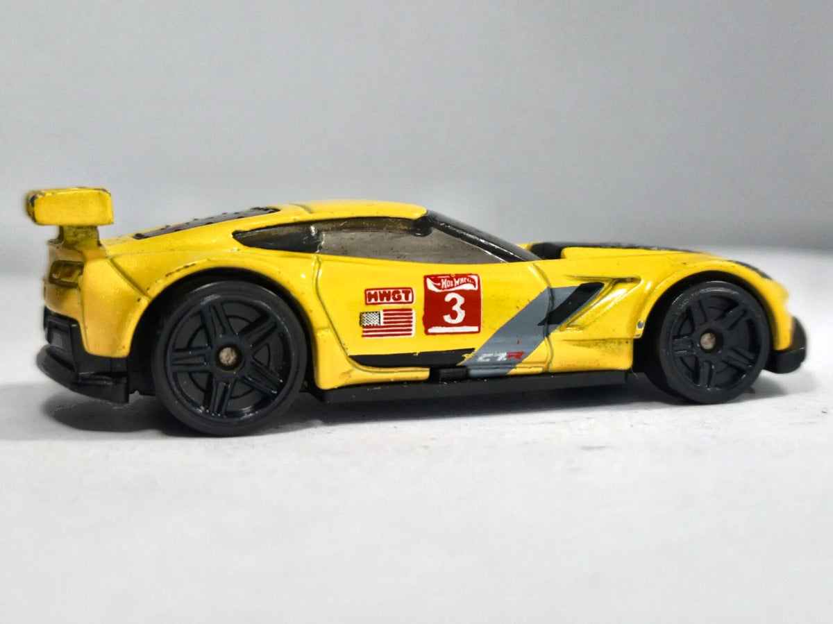 Corvette C7.R Hot Wheels 2014 1:64 3 Luzak Żółty – zdjęcie 4