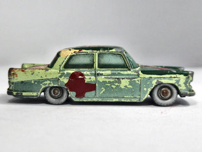 AUSTIN A55 CAMBRIDGE Matchbox '50 Zielony 1:64 Made in England – zdjęcie 4