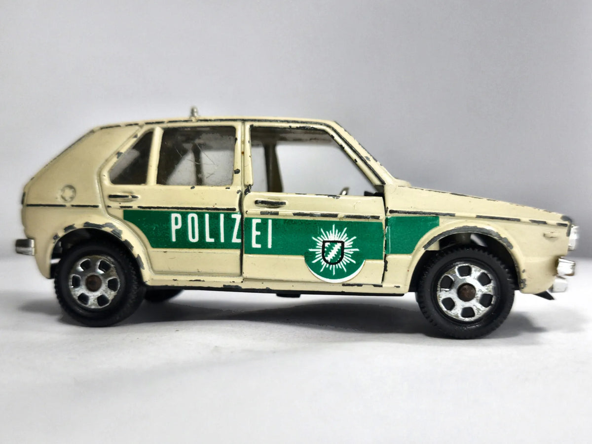 VOLKSWAGEN GOLF MK1 Policja Mebetoys '80 Kremowy 1:43 Made in Italy – zdjęcie 4