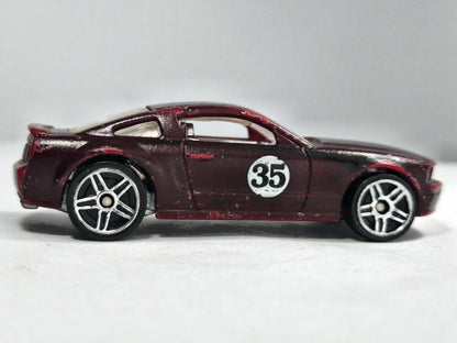 Ford Mustang GT Hot Wheels 2005 First Editions 1:64 65 Luzak Bordowy – zdjęcie 4