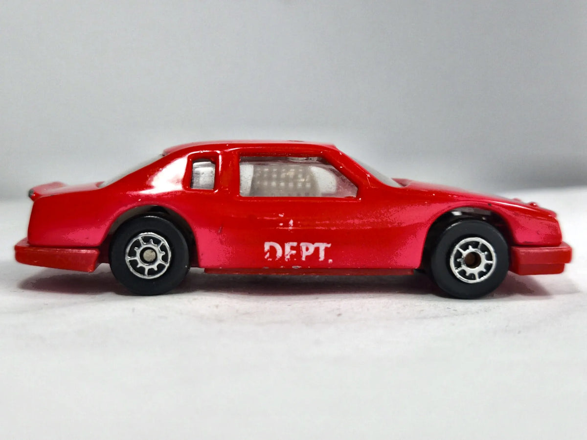 Buick Regal Maisto 1980 1:64 Made in France FIRE DEPT Straż pożarna – zdjęcie 4