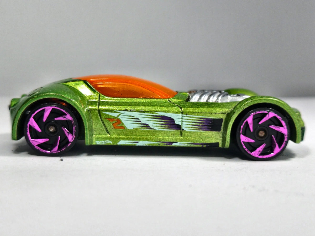 Ballistik Hot Wheels 2006 1:64 Luzak Zielony – zdjęcie 4