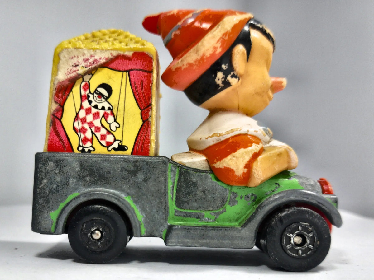 Ciężarówka Pinocchio Puppet Truck Disney Matchbox 1979 Szary 1:43 – zdjęcie 4
