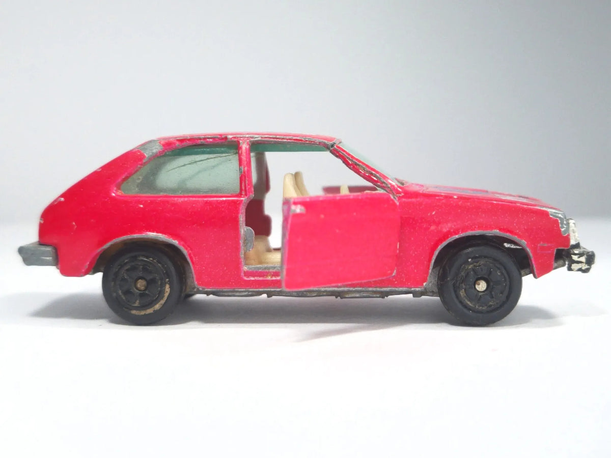 Chevrolet Chevette, Rose Club Racing, Yatming, Die cast 1071, Różowy, 1:64 – zdjęcie 4