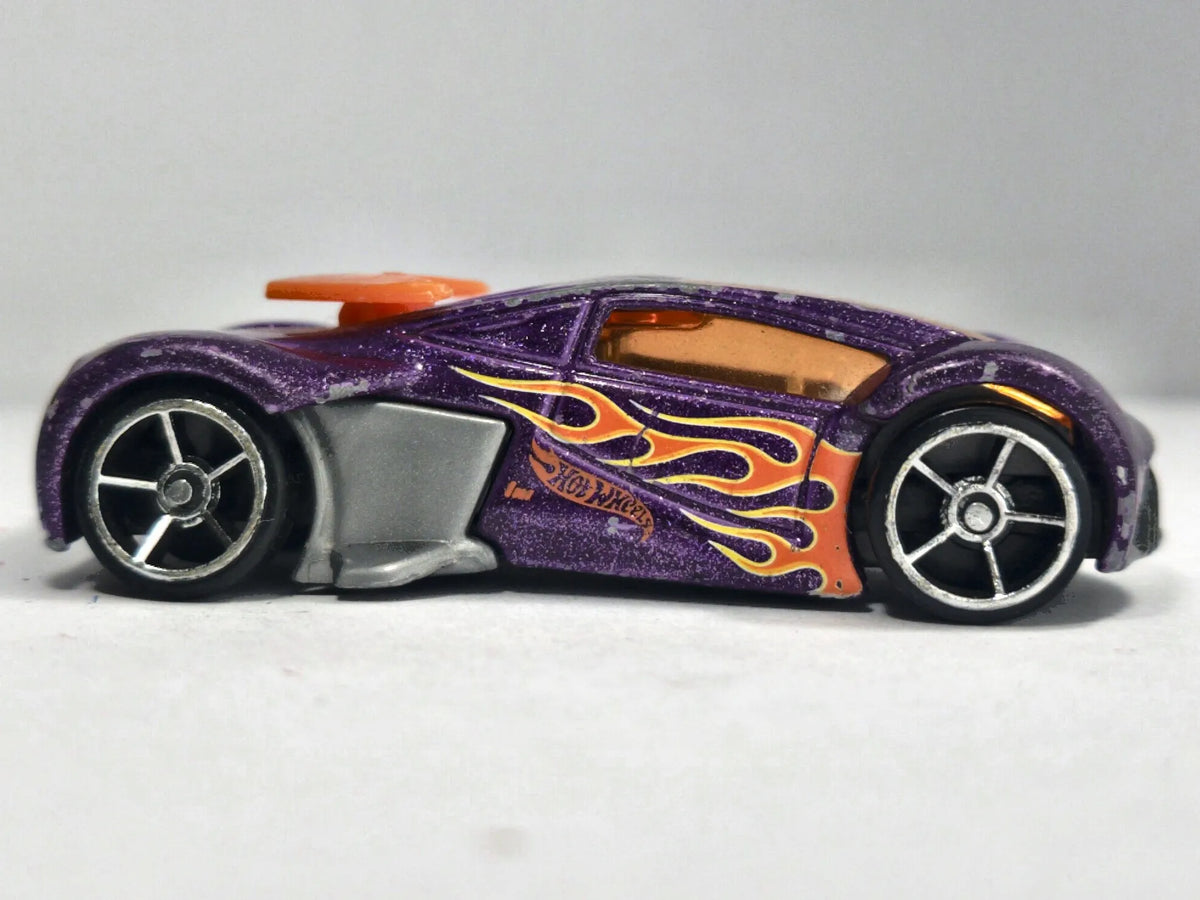 Phantom Racer Hot Wheels 2004 Fioletowy 1:64 – zdjęcie 4