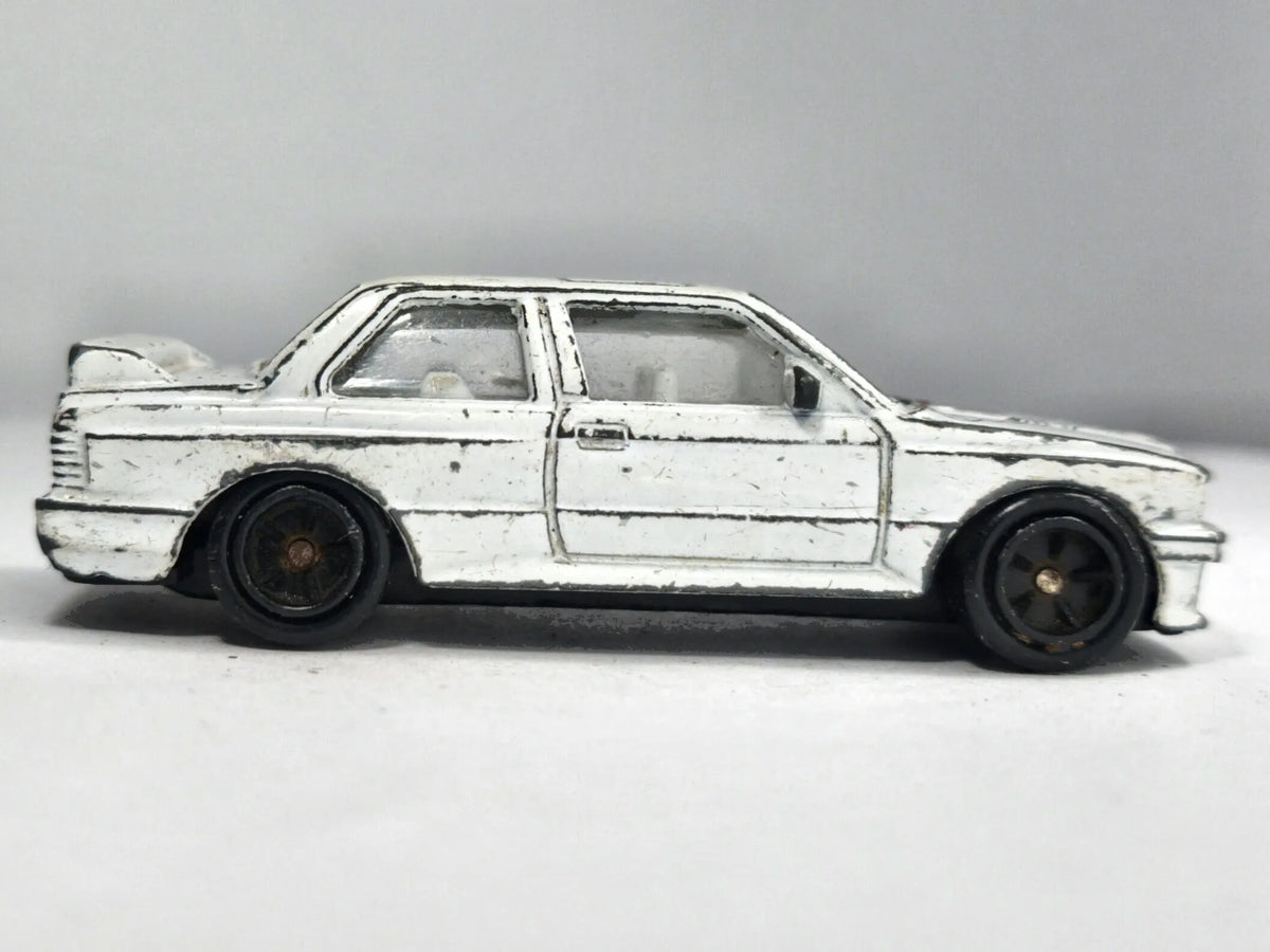 BMW M3 E30 Pioneer 1:60 Samochód rajdowy Ess3 Biały Rajdowy Vintage Model – zdjęcie 4