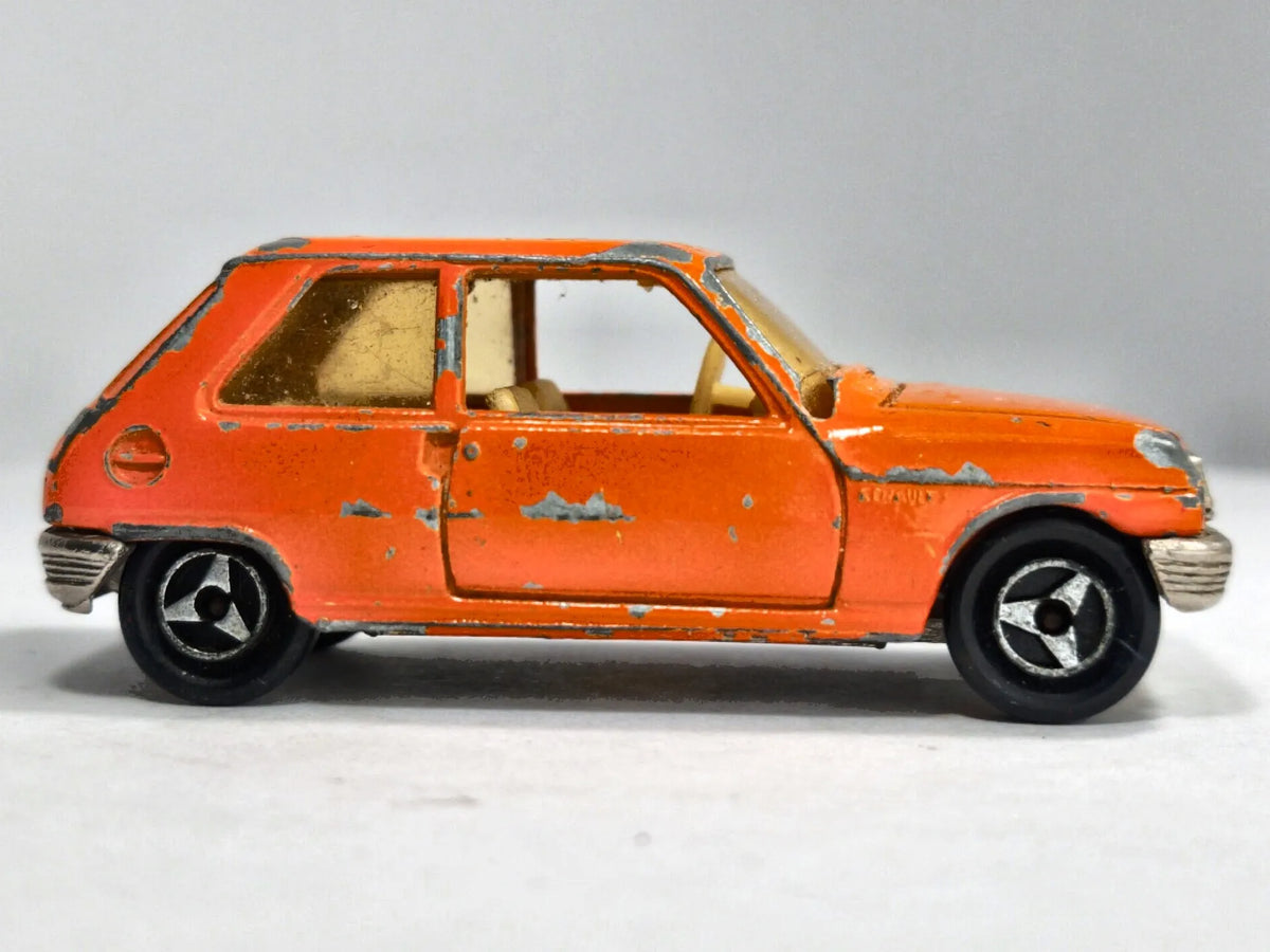 RENAULT 5 Majorette '80 Pomarańczowy 1:55 Made in France 2xMetal – zdjęcie 4