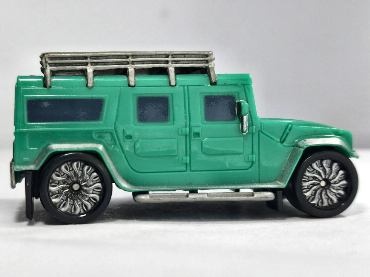 Hummer H2 Bohater T.J. Disney/Pixar Cars 1:64 Luzak Zielony – zdjęcie 4