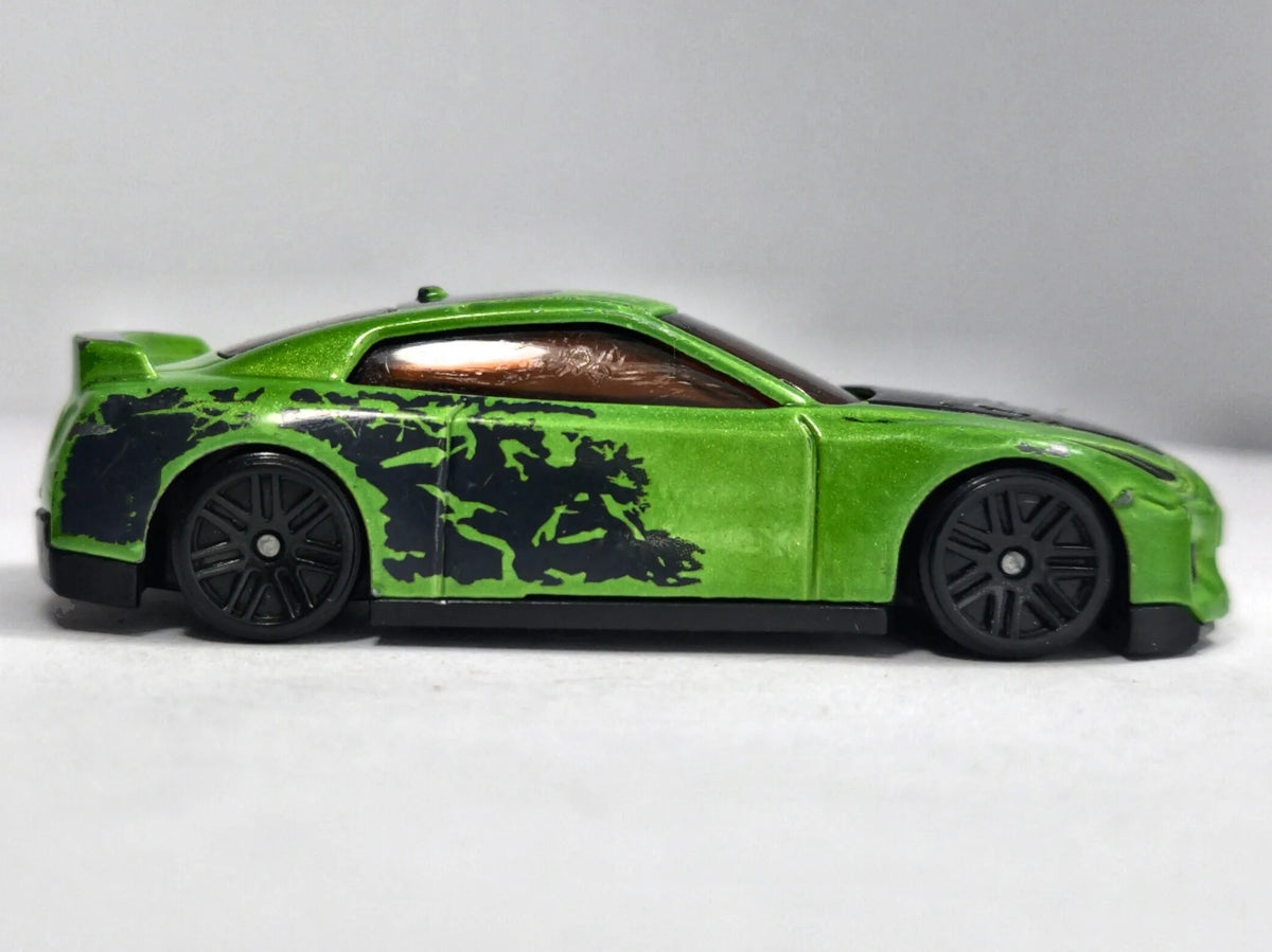 Nissan Gt-R R35 Zielony 1:64 – zdjęcie 4