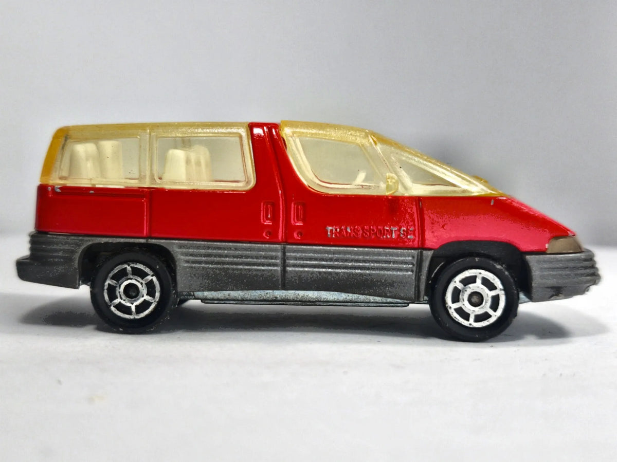 PONTIAC TRANS SPORT Majorette '80 Czerwony 1:55 – zdjęcie 4