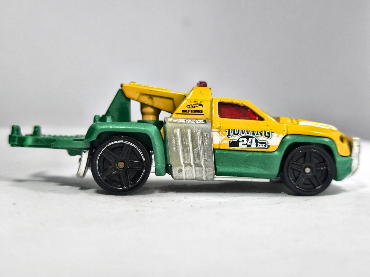 Repo Duty Hot Wheels 2012 1:64 Luzak Żółty Pomoc drogowa – zdjęcie 4