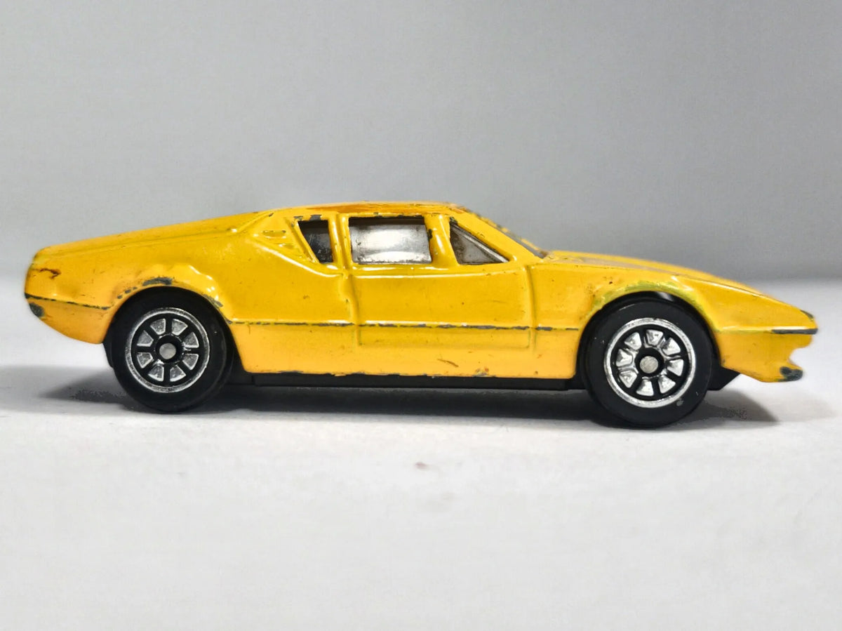 De Tomaso Pantera Vintag Welly Żółty 1:59 – zdjęcie 4