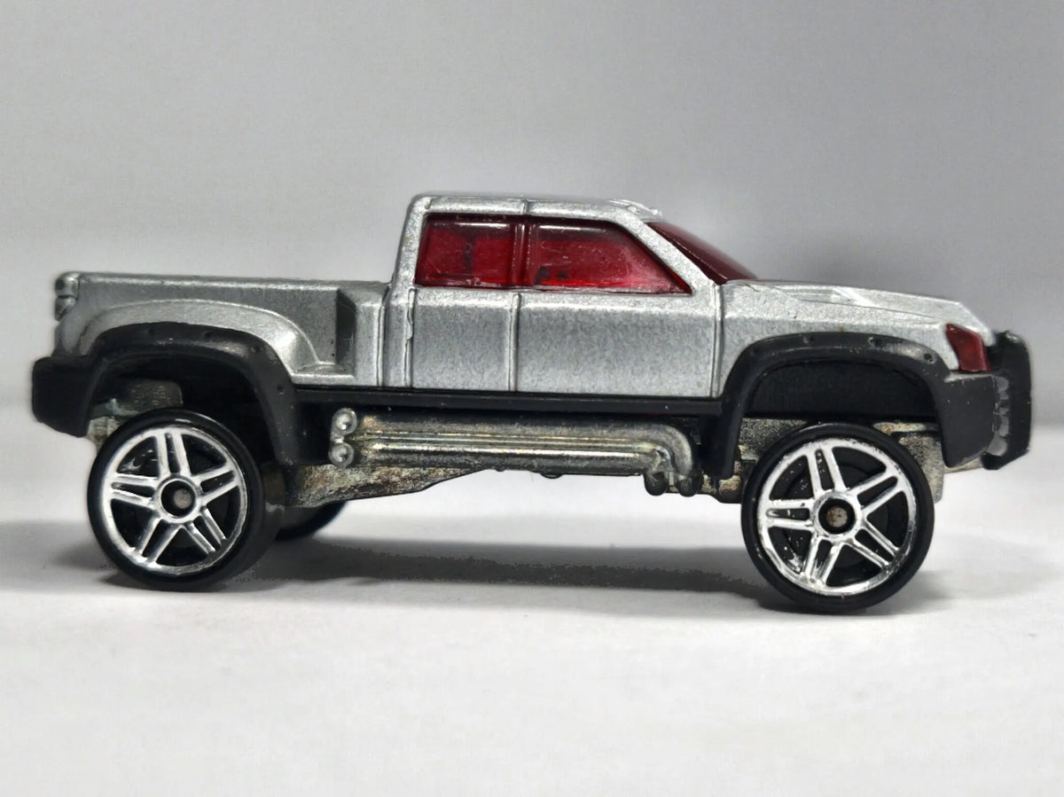 MEGA-DUTY, PICKUP TRUCK, Hot Wheels 2001, Die cast, Srebrny, 1:64, Resoraki – zdjęcie 4