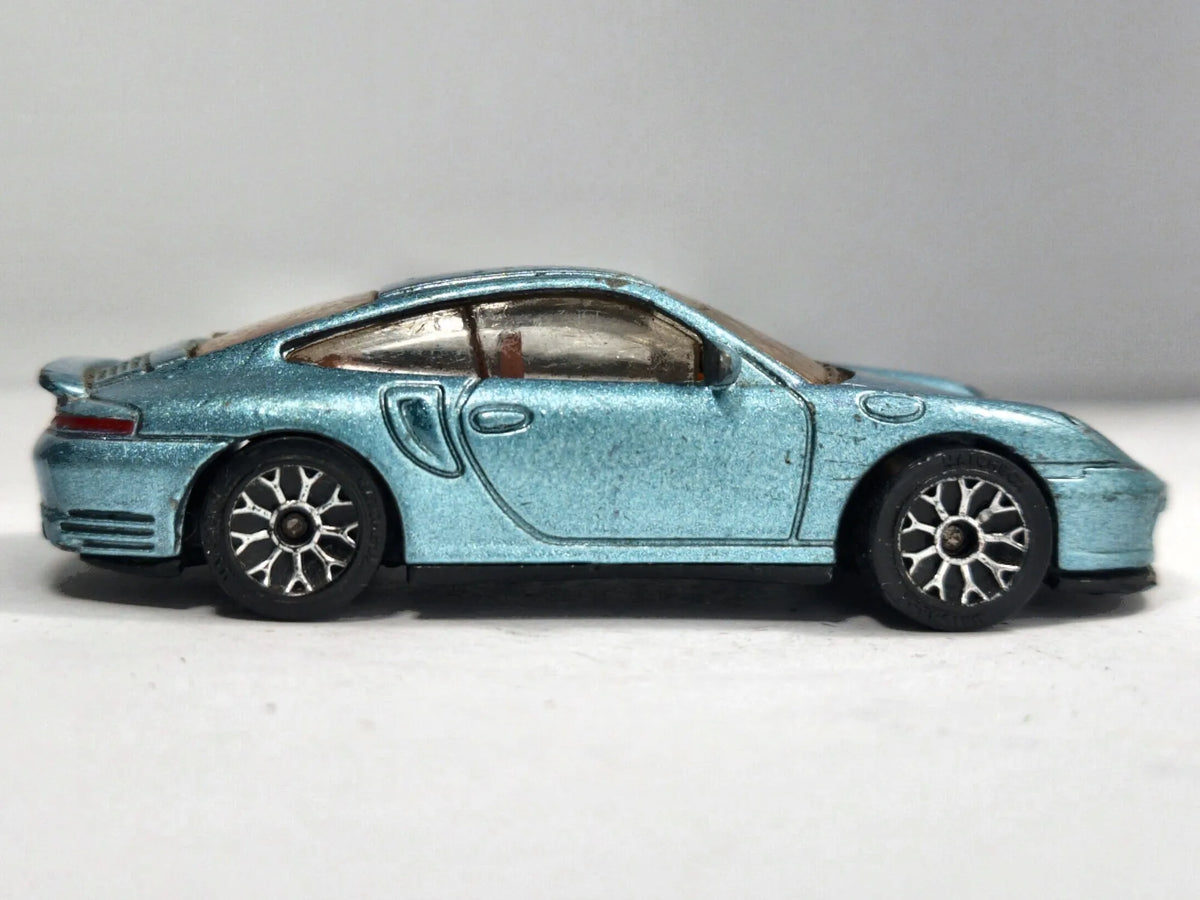 Porsche 911 Turbo Matchbox 2001 1:58 Luzak Niebieski – zdjęcie 4