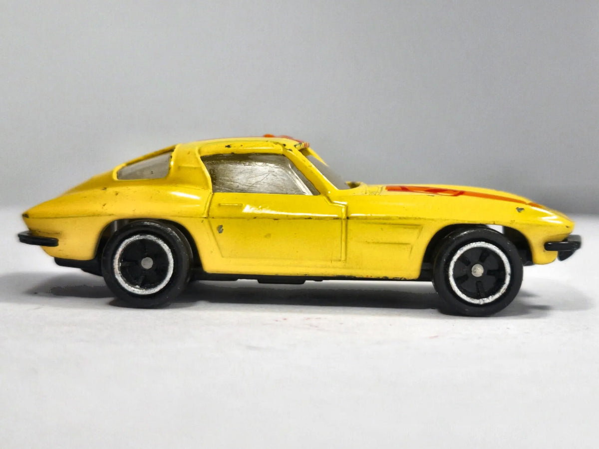 CHEVROLET CORVETTE STING RAY 1963 SPLIT-WINDOW, Zylmex 1982, Żółty, 1:72 – zdjęcie 4
