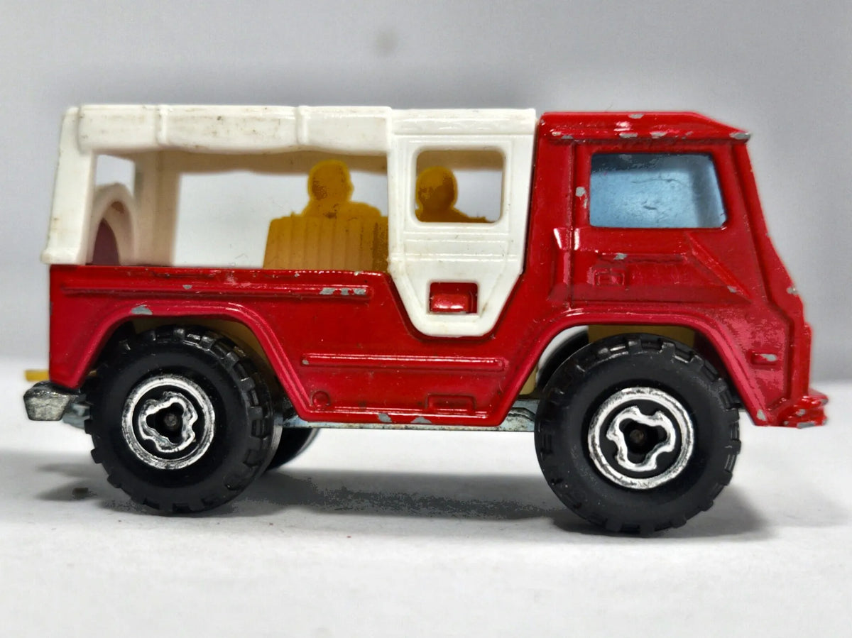 Explorateur Majorette '70 Czerwony 1:43 Made in France 2xMetal – zdjęcie 4