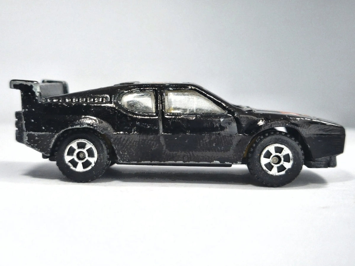 Jak BMW M1 z 1982, High Speed, Die cast M3, TURBO 23, Czarny 1:64, Resoraki – zdjęcie 4