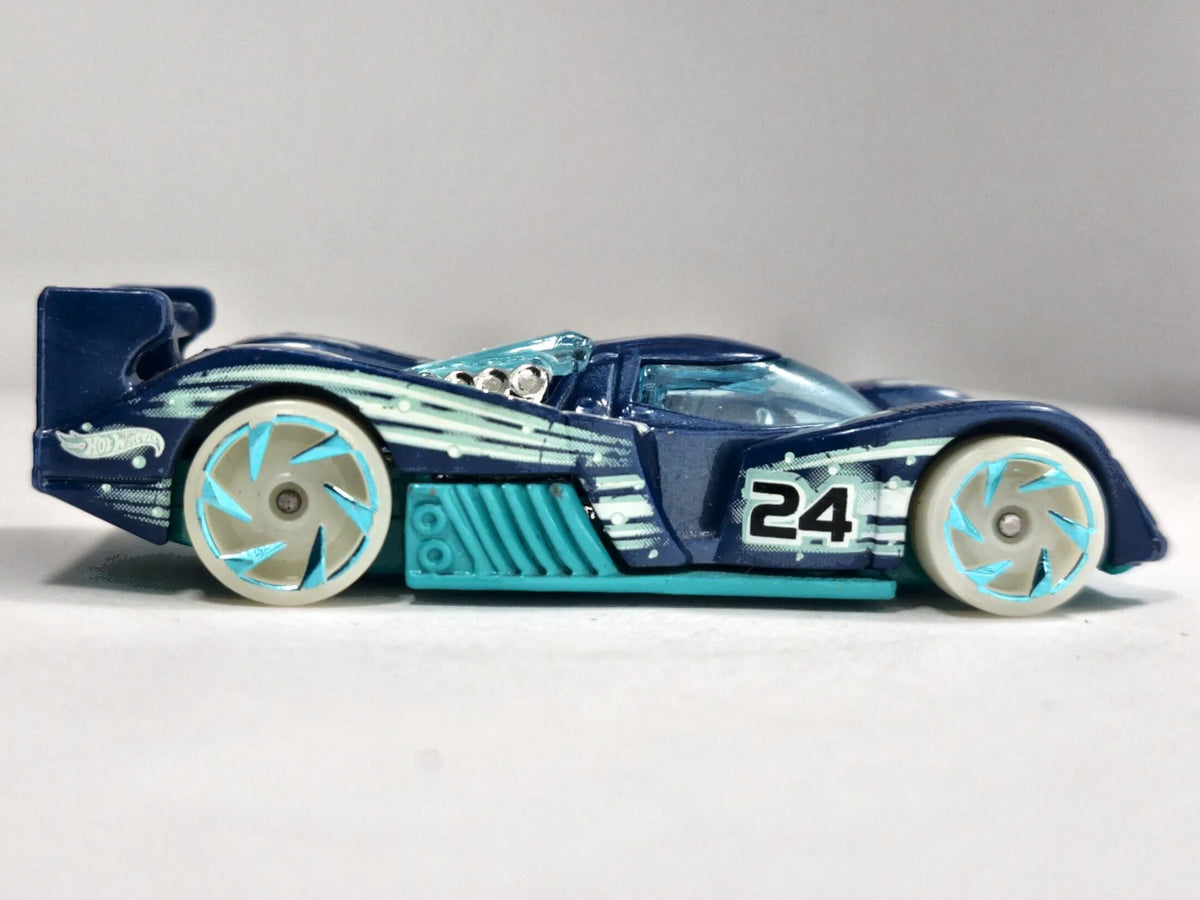 24 Ours Hot Wheels 2010 2010 New Models 1:64 Luzak Granatowy – zdjęcie 4