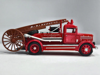 1938 DENNIS LIGHT FOUR, AmerCom 1938, Die cast, Czerwony, 1:64, Resoraki – zdjęcie 4