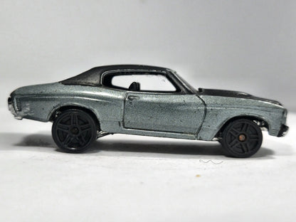 1970 Chevelle SS Hot Wheels 1998 1:64 Luzak Szary Muscle Car – zdjęcie 4