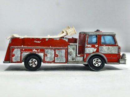 Fire Pumper Truck Matchbox 1974 Superfast 1:87 Wóz strażacki Straż pożarna – zdjęcie 4