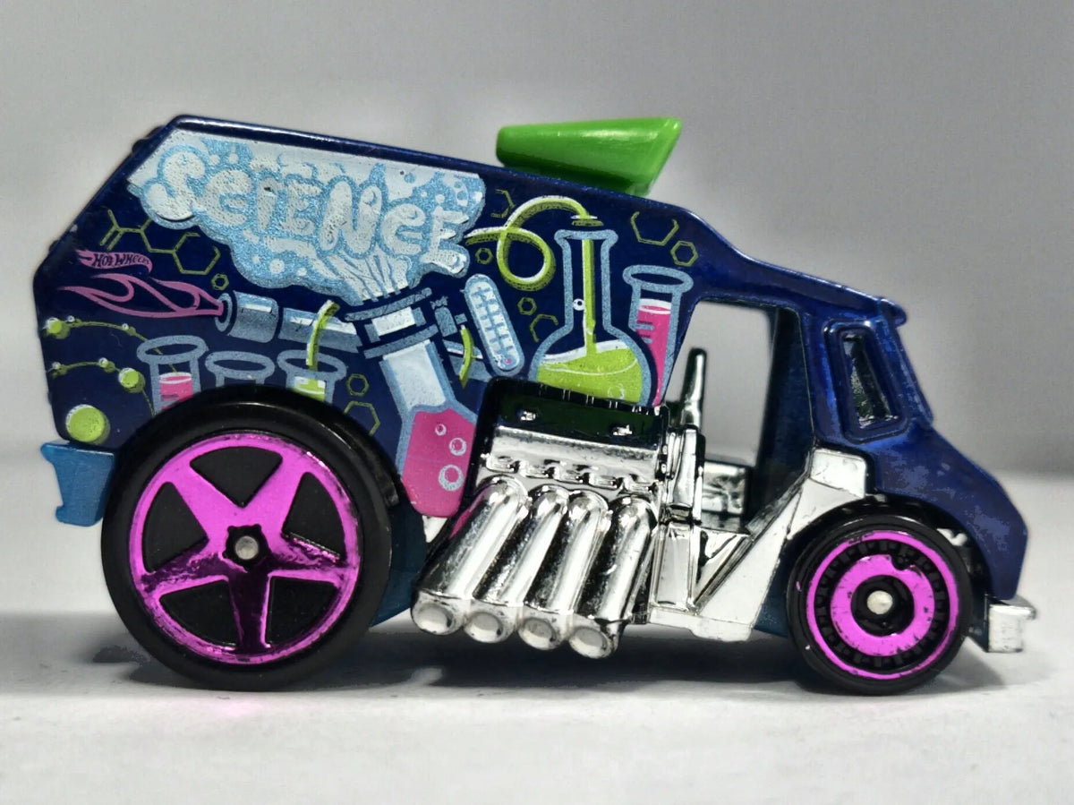 COOL ONE, DESIGN LAB, Hot Wheels 2004, Die cast, Granatowy, 1:64, Resoraki – zdjęcie 4
