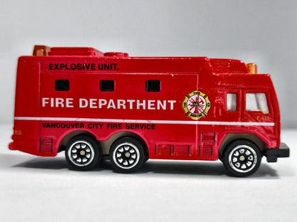 FIRE DEPARTMET TRUCK #26, STRAŻ POŻARNA, Zylmex 1990 Czerwony 1:87 Resoraki – zdjęcie 4
