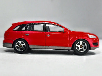 Audi Q7 Realtoy 1:64 Luzak Czerwony – zdjęcie 4