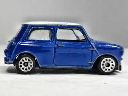 Mini Cooper Motor Max 1:43 Luzak Niebieski – zdjęcie 4
