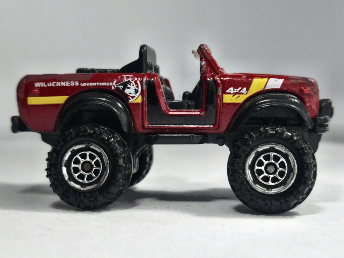 INTERNATIONAL SCOUT 4X4, Matchbox 2012, Die cast MB864, Czerwony, 1:64 – zdjęcie 4