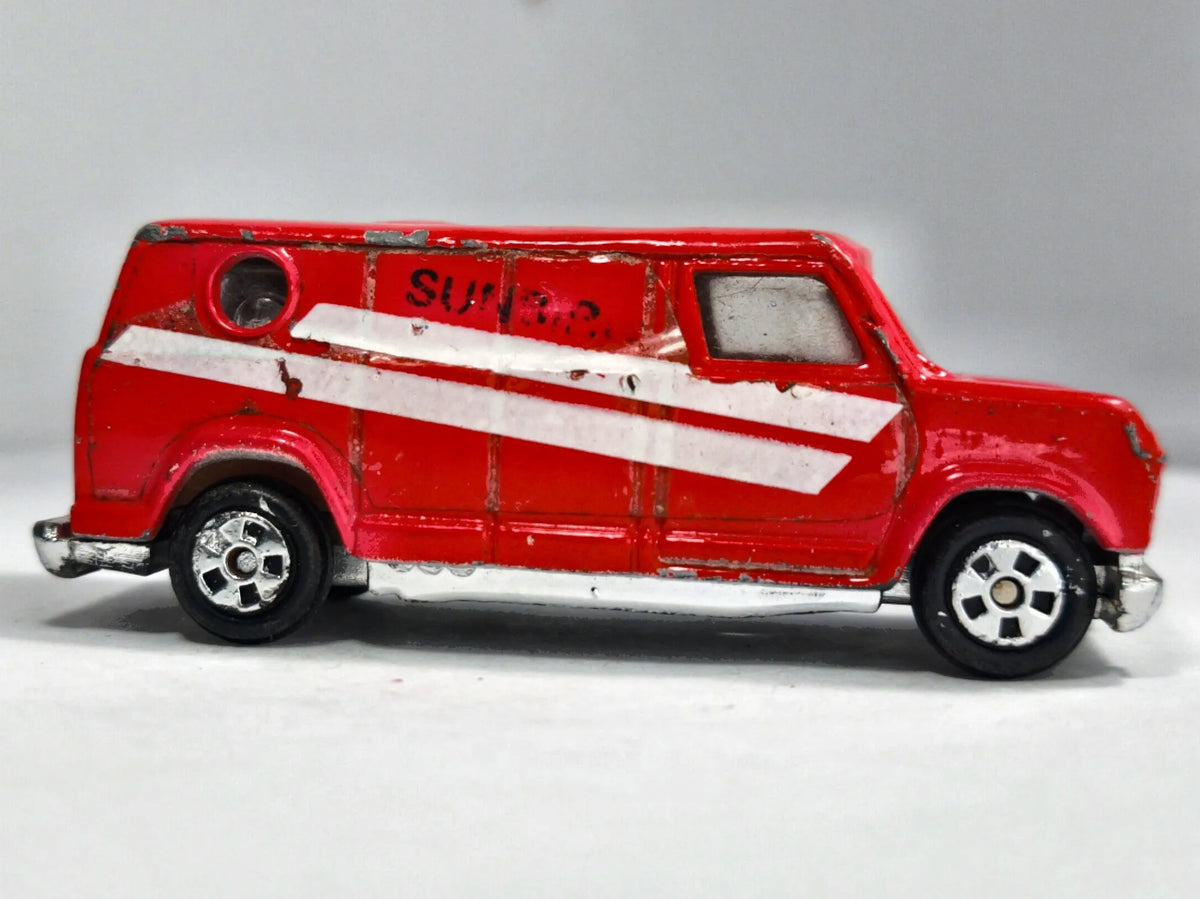 Custom U.S. Van Zylmex 1978-1985 Czerwony 1:64 – zdjęcie 4